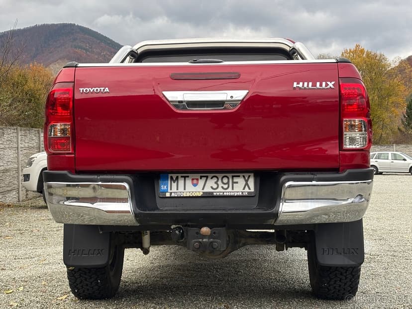 Toyota Hilux DC 2.4 D-4D Executive A/T – Offroad