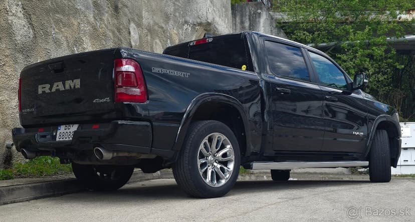 Dodge Ram 1500Hemi 5.7 V8 Laramie-Záruka-LPG Prins-1.majiteľ