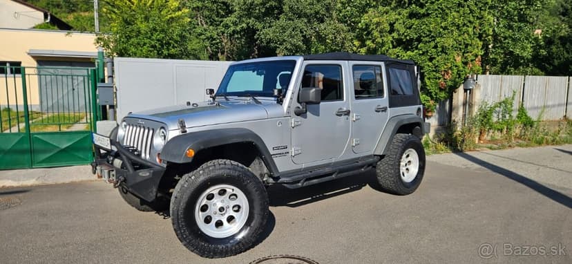 2012 Jeep Wrangler Unlimited Sport 3.6L V6 - 6ST. MANUAL