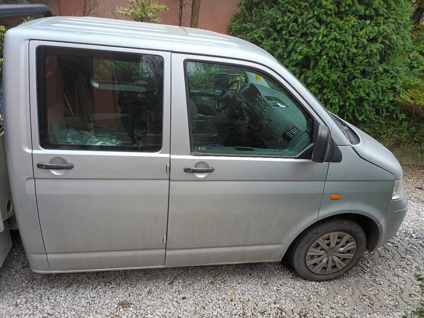 Predám VW T5 pick-up valník automat