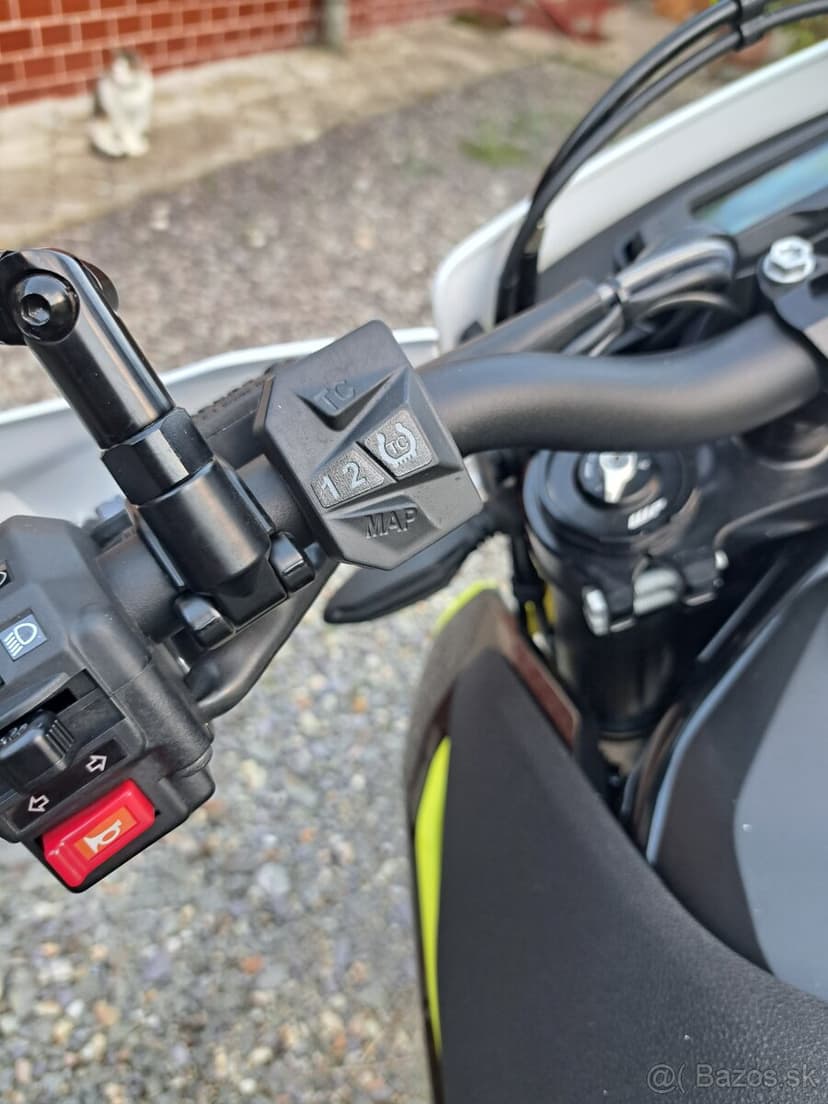 Predám husqvarna 701 sm