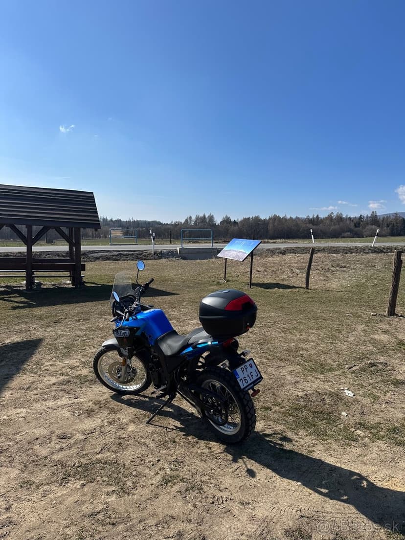 Um dsr adventure tt 125