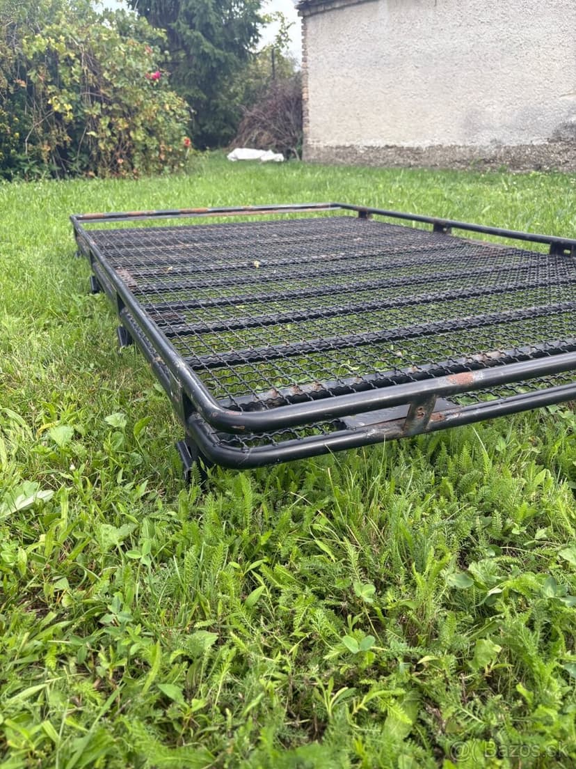 Stresny nosic patrol, zahradka patrol