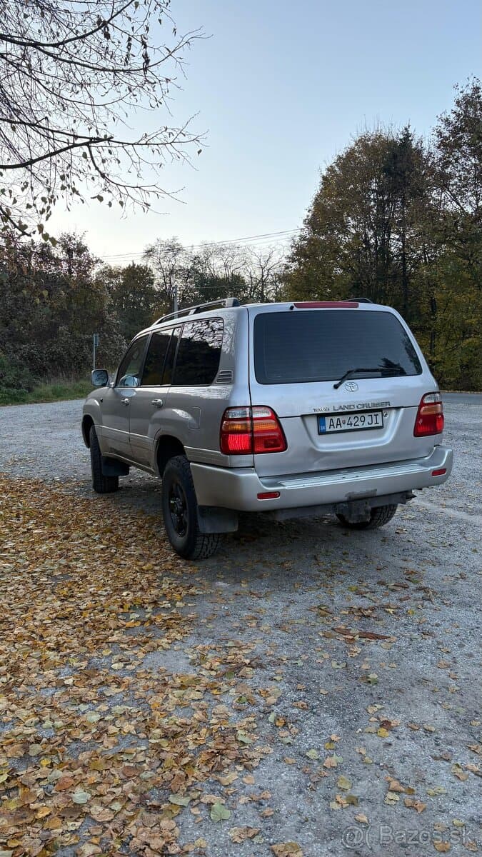 Toyota Land Cruiser 100 4.2 TD Luxor A/T
