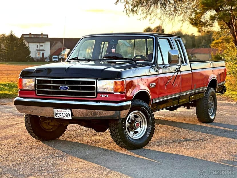 1990 Ford F-250 7.5 V8 XLT | 4x4