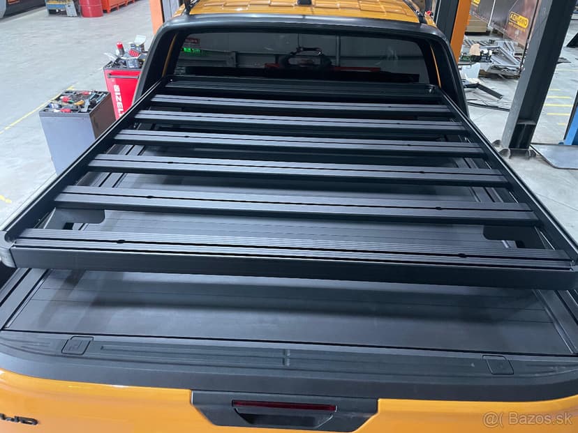 Alu roleta+alu nosič na korbu pick-up Amarok / Ranger 2022+