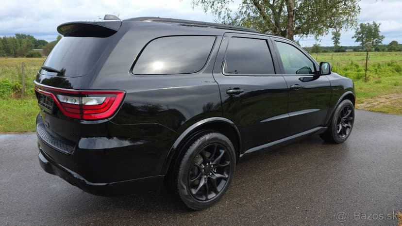 DODGE DURANGO RT 5.7 full srt paket záruka