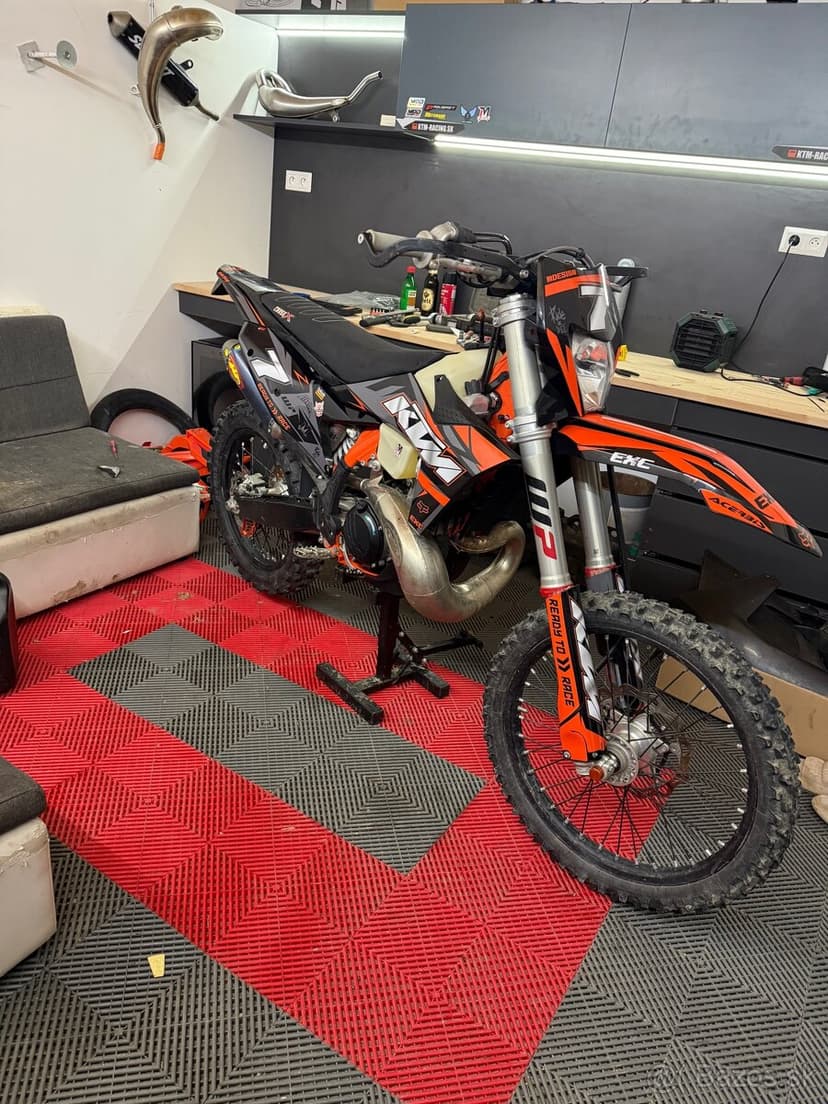 Ktm plasty