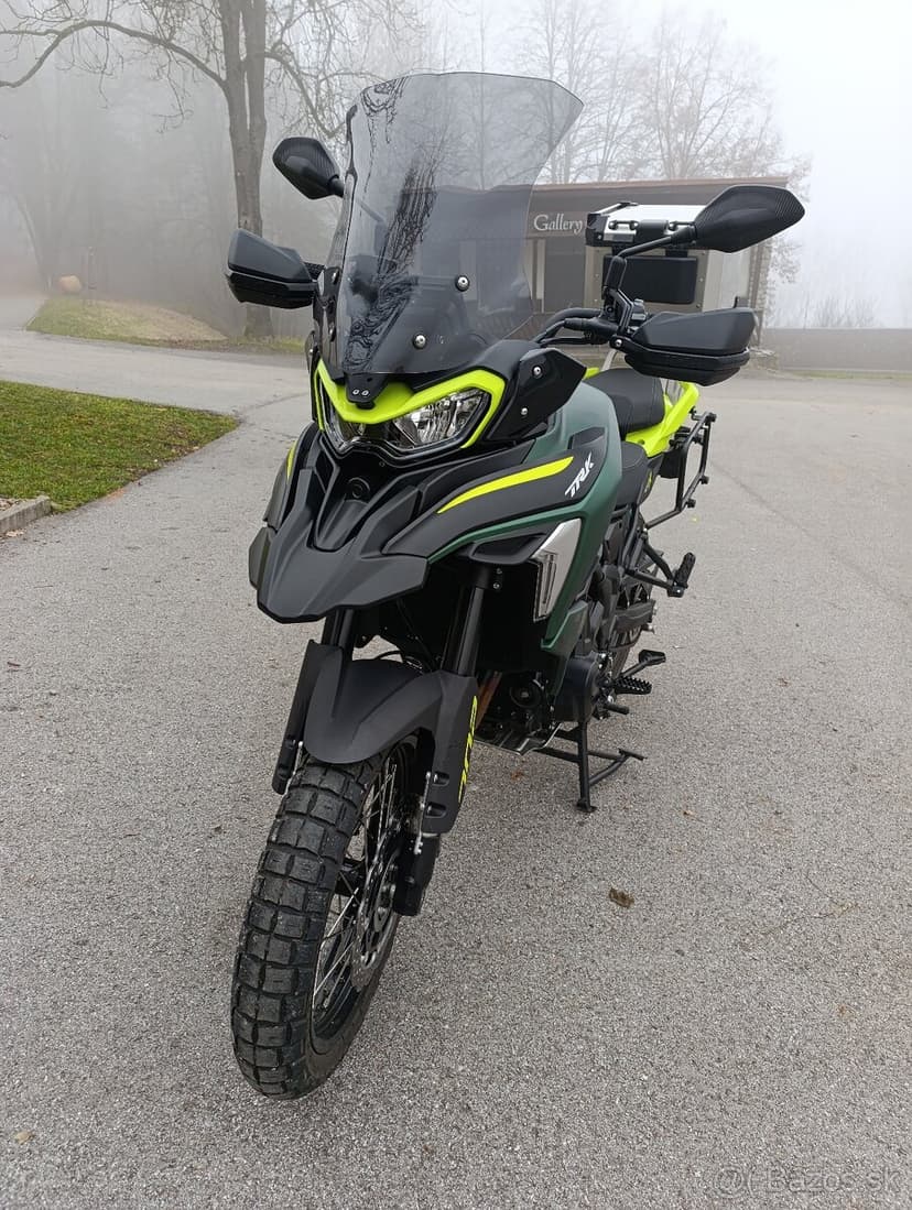 Predám Benelli trk 702x