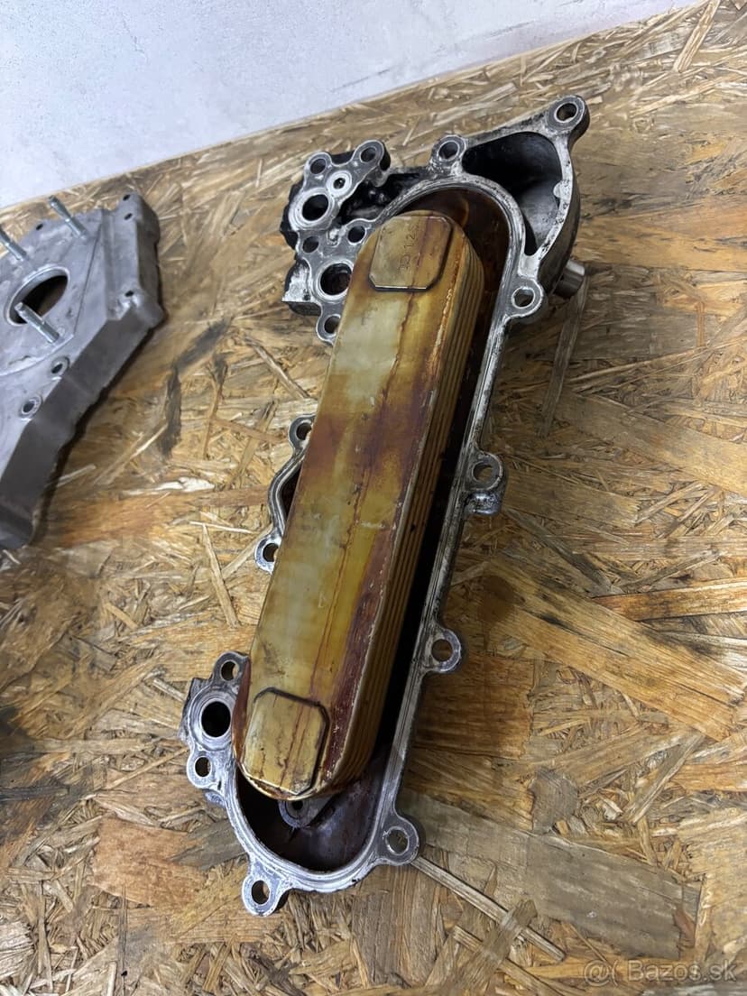 Olejove čerpadlo,chlaďič oleja Toyota Land Cruiser 100 4.2td