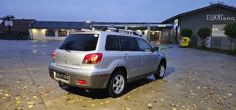 Mitsubishi outlander  4x4 2.3benzin 118kw (160Ps) LPG