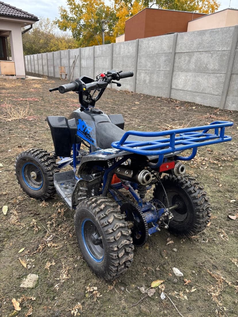 Detská benzínová štvorkolka 50 cm3