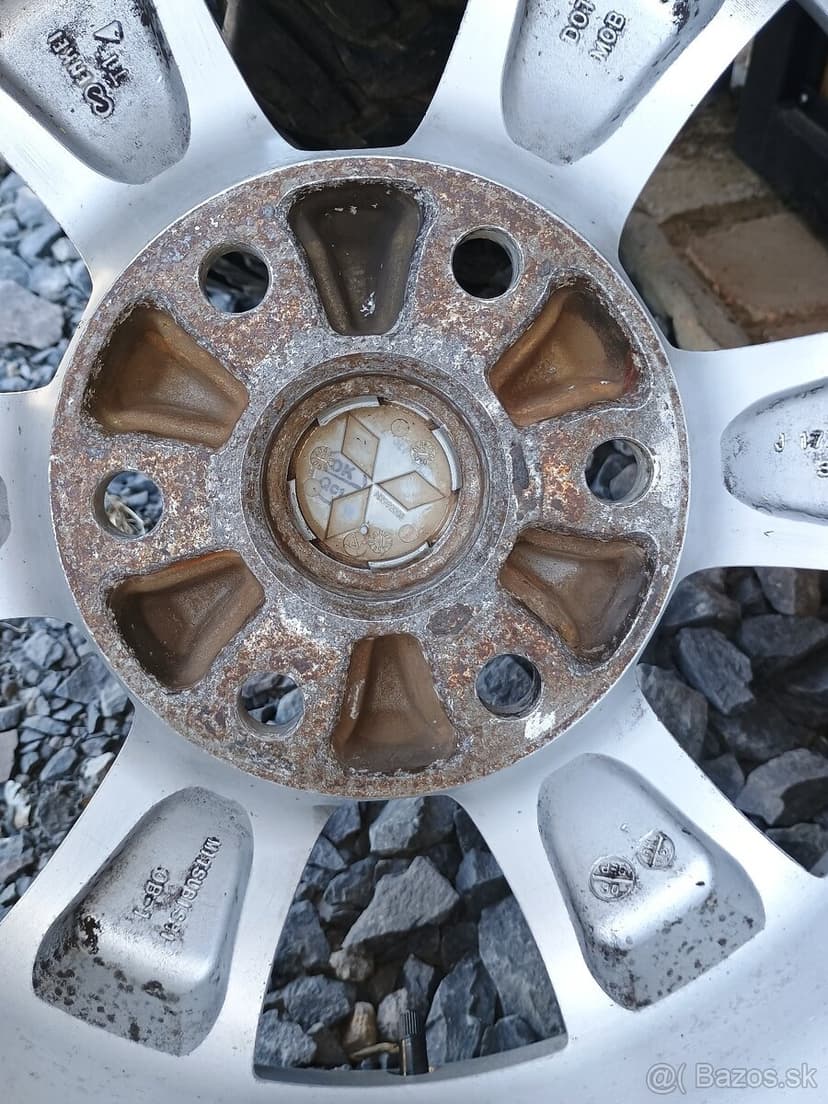 PREDAM KOMPLET OFFROAD KOLESA MITSUBISHI L200