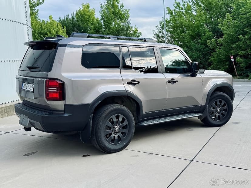 TOYOTA LAND CRUISER 2.8 D-4D