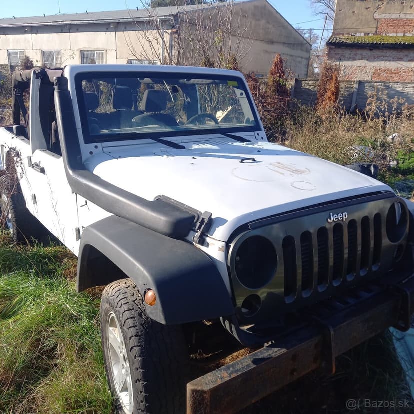 Jeep Wrangler 2,8 crd automat rv.2011