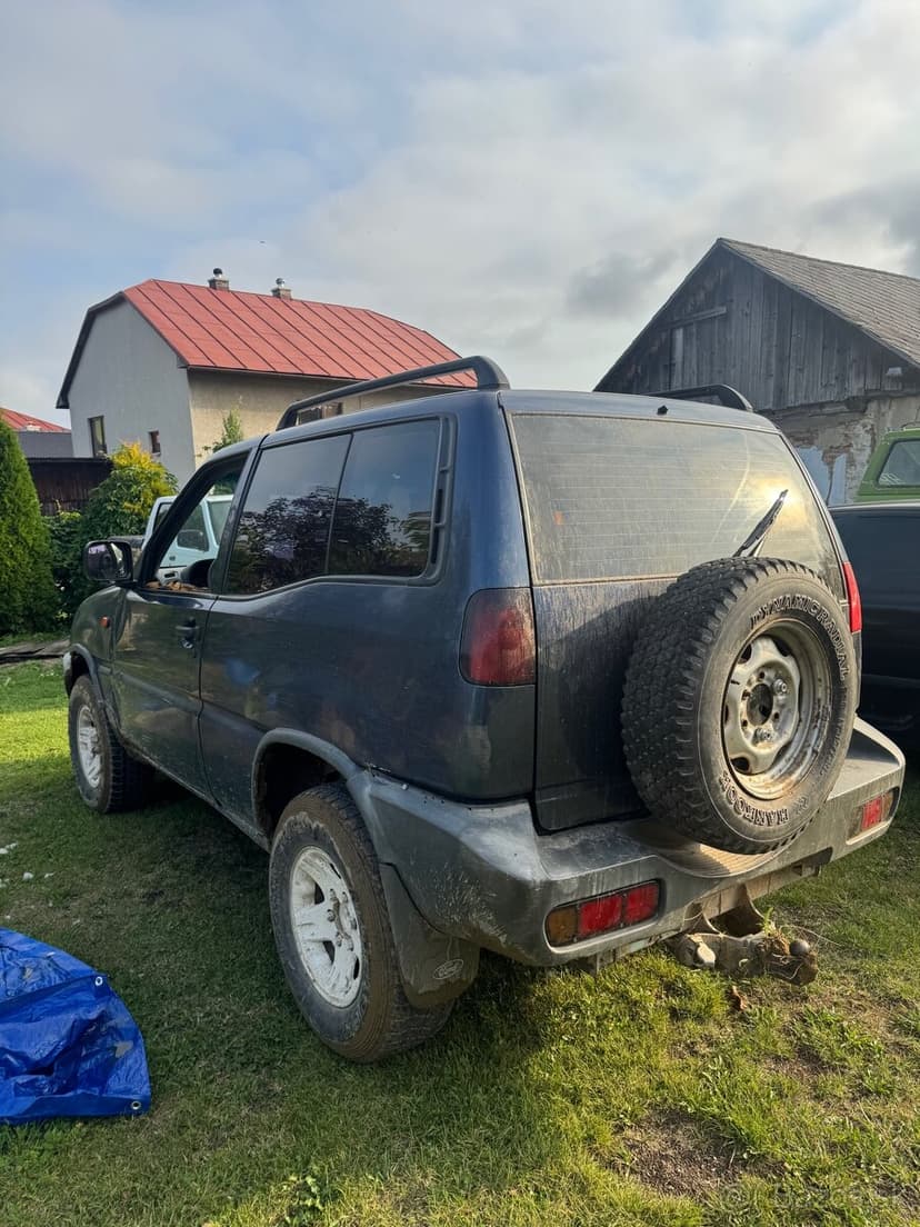 Nissan Terrano Ford Maverick 2.7td diely
