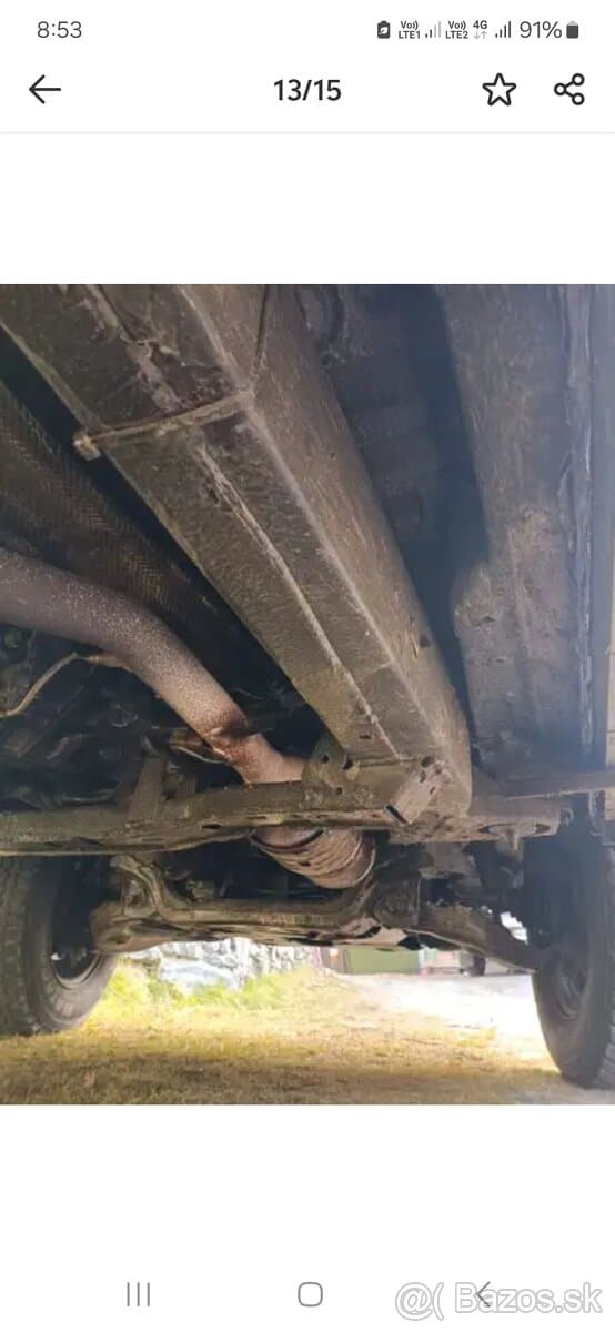 TOYOTA HILUX 2,5 DIESEL 4X4 UZÁVIERKU MA