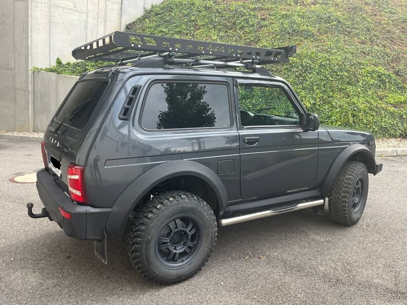 Lada Niva Bronto 1,7 4x4