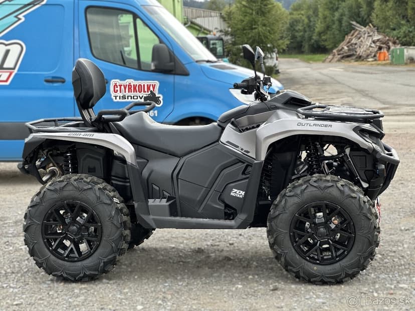 Can-am Outlander Max 700 XT T3 MY2024 AKCE