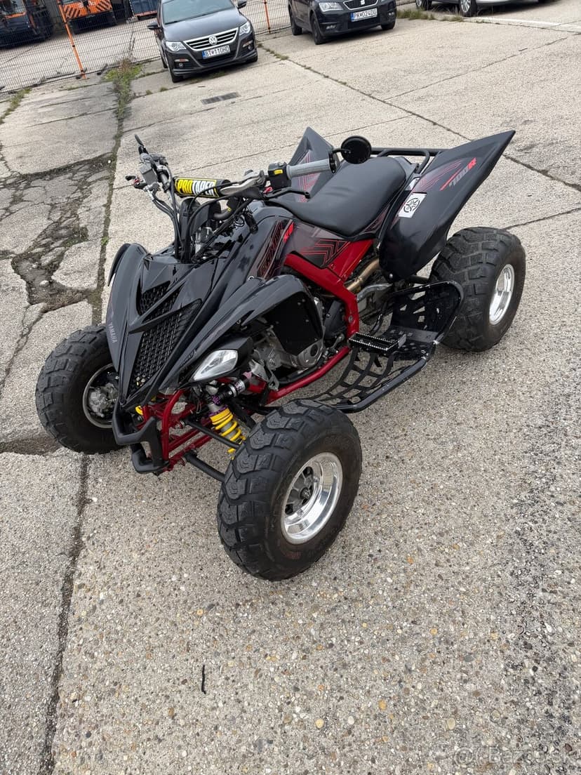 Yamaha raptor YFM 700R