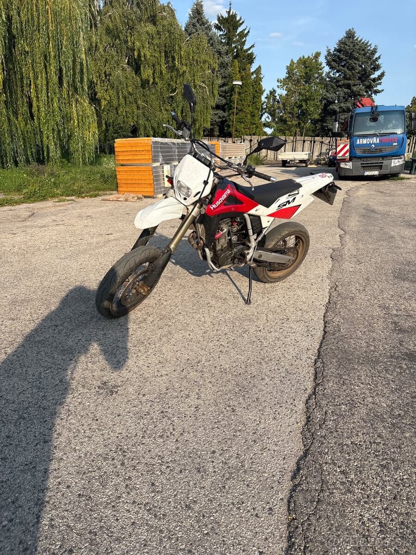 Husqvarna  SM 510R motard