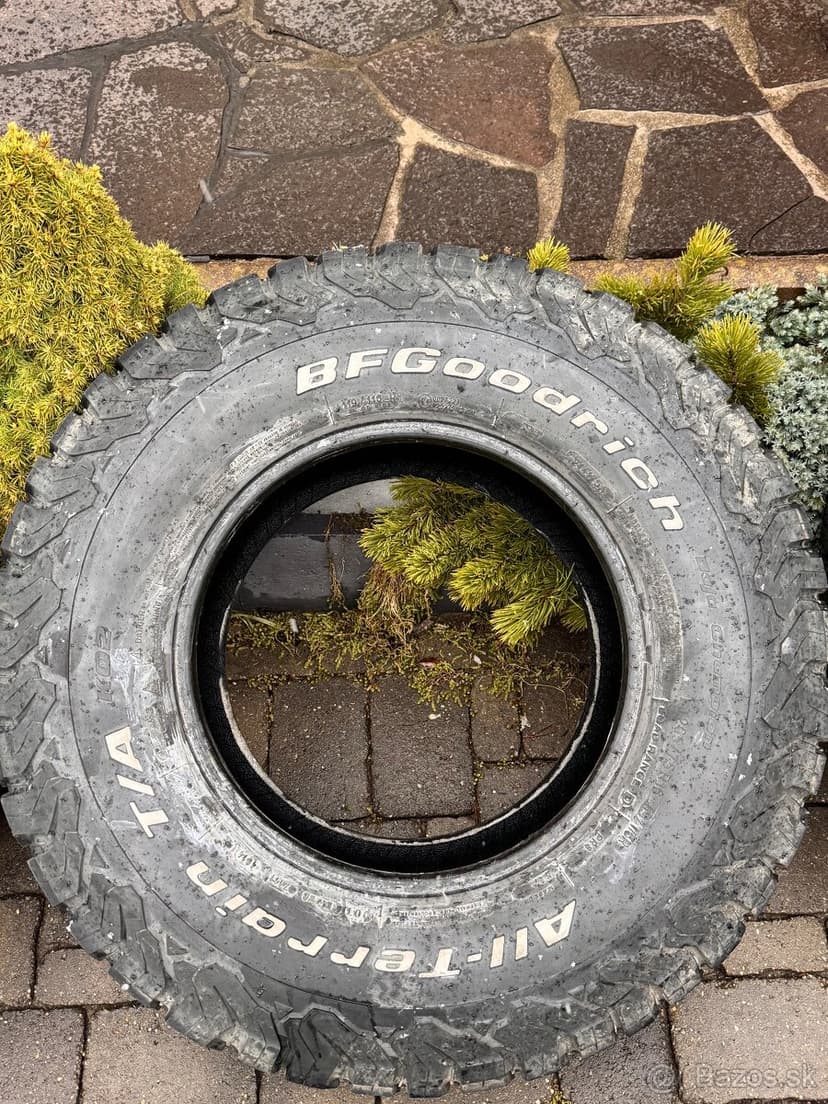gumy BFgoodrich ALL-Terrain T/A