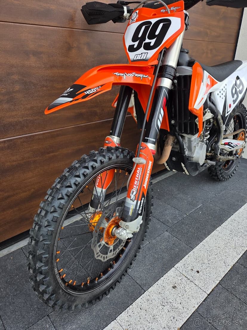 Ktm sxf 450 2019 naj. 137 hodin od nova zachovaly stav