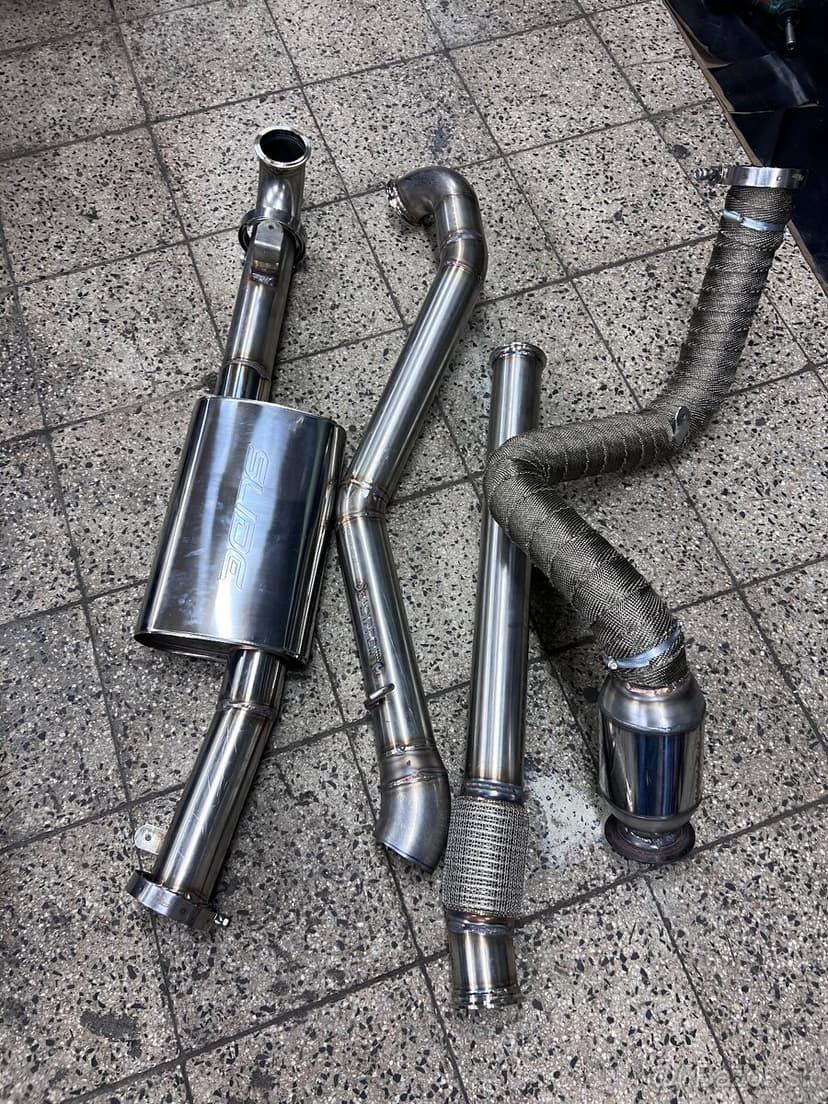 Nerezový výfuk Nissan Patrol GR