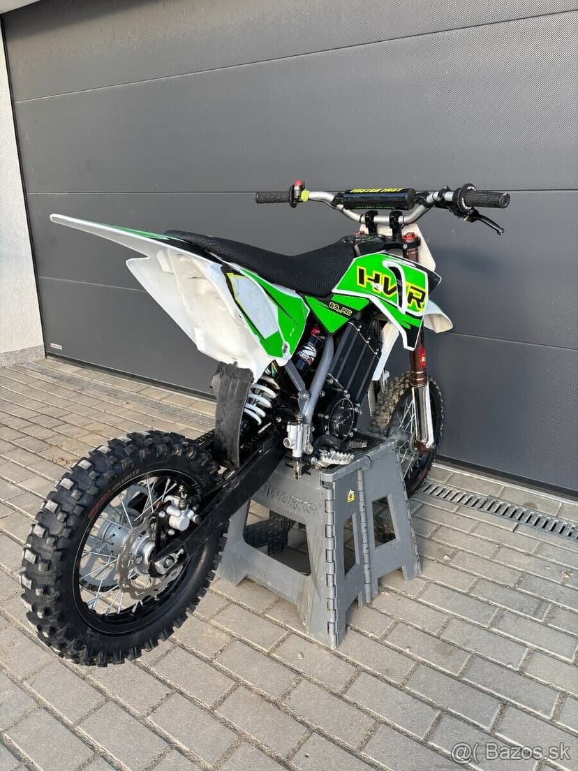 HVR 65PRO elektrická motokrosová motorka