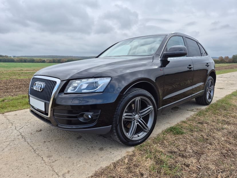 Audi Q5 2,0TDi . A/T. Quattro