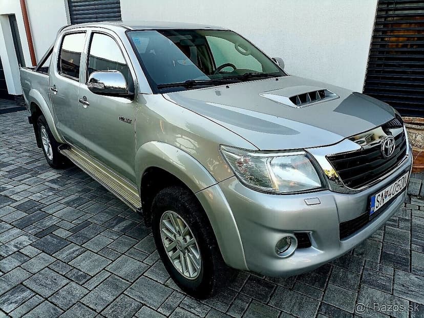 TOYOTA HILUX 2.5DI-D - PREDAJ AJ NA SPLÁTKY OD 0% AKONTÁCIE