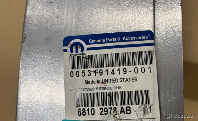 Vyztuhy naraznika Jeep Grand Cherokee, Chrysler Voyager