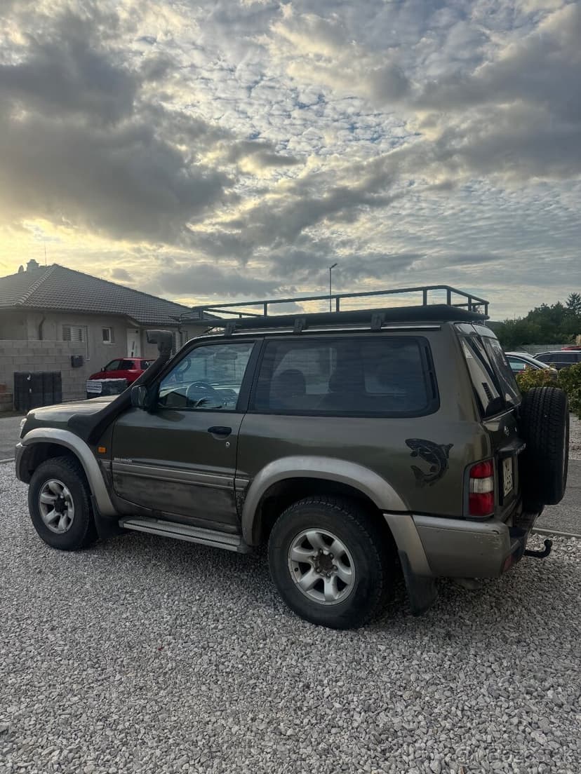Nissan patrol y61 2.8td