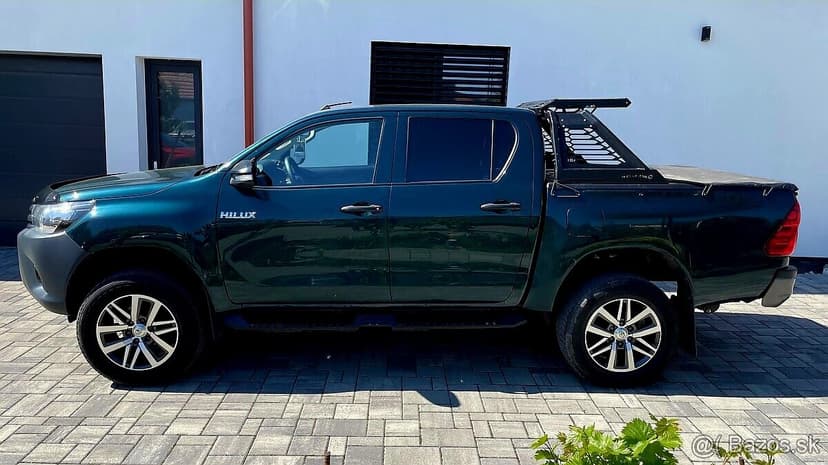 TOYOTA HILUX - PREDAJ AJ NA SPLÁTKY