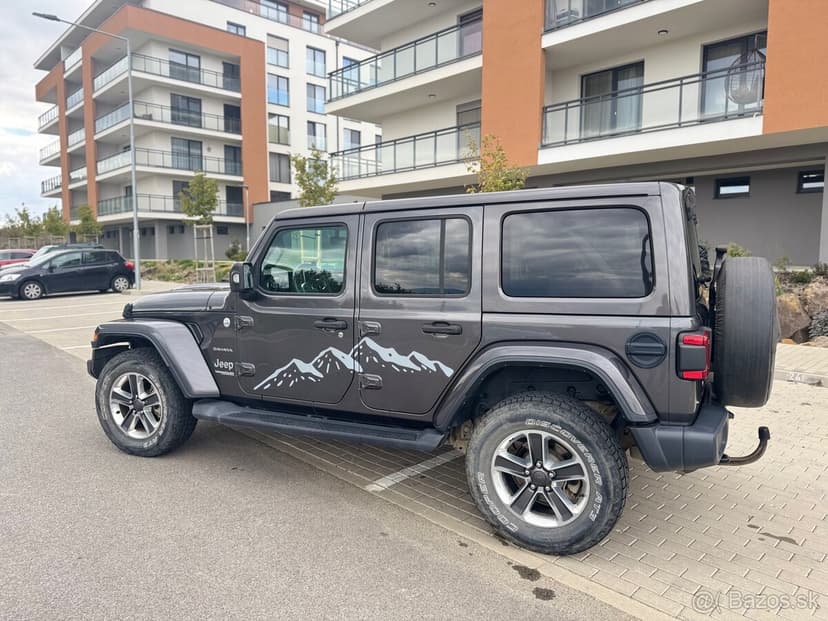 Jeep Wrangler Sahara 2018 • 53 000 km • Automat • TOP výbava