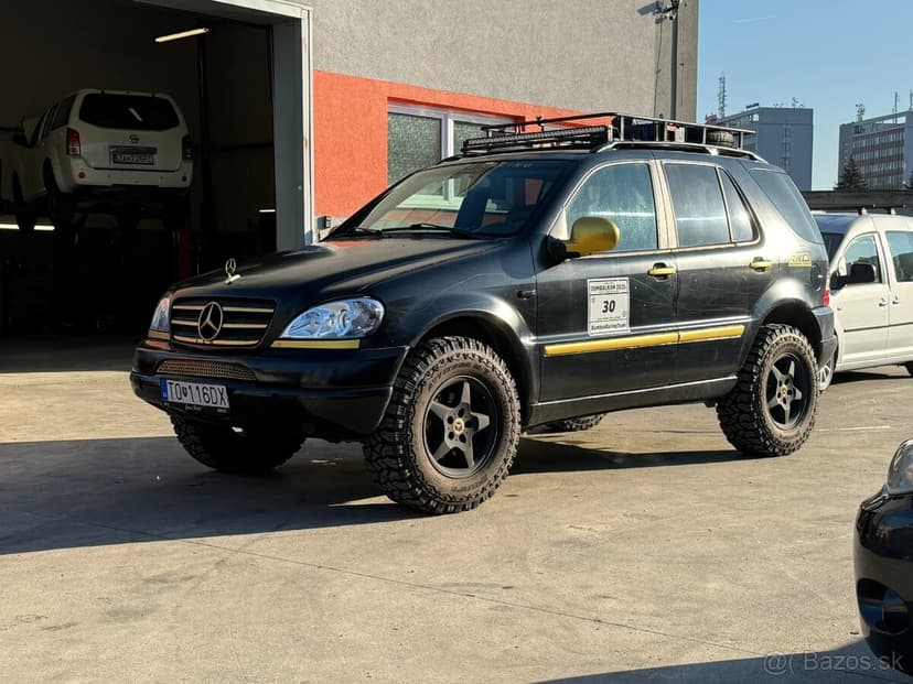 Mercedes Benz ML320 W163