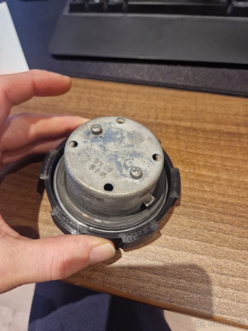 Viečko nádrže - Yamaha DT125 + TW + XT350 + XT600