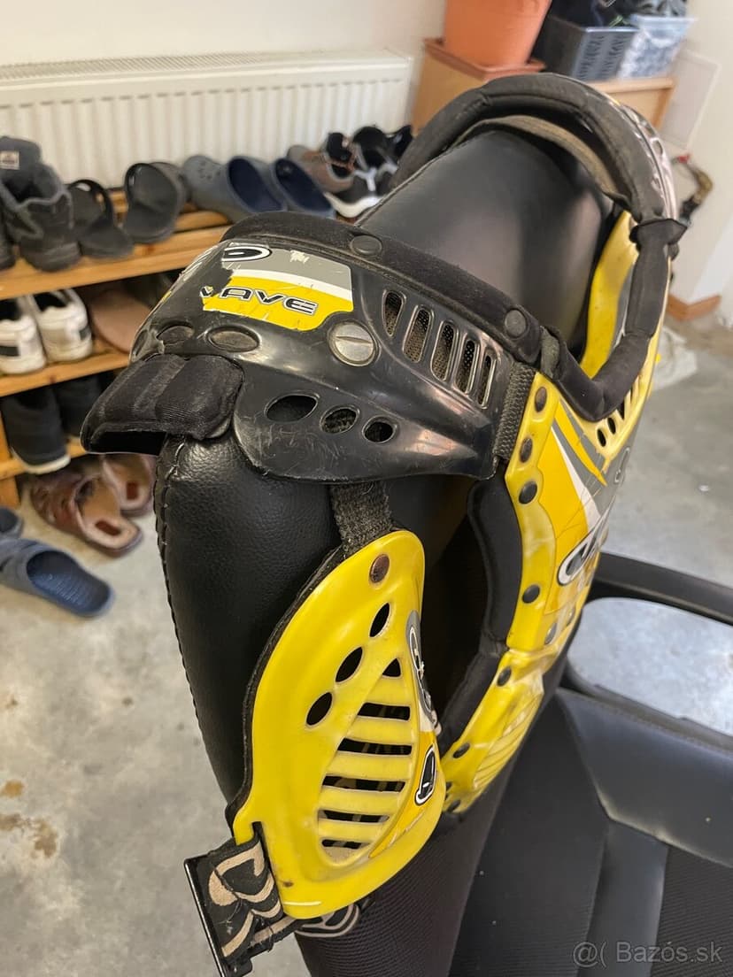 PREDÁM HRUDNÝ CHRÁNIČ UFO