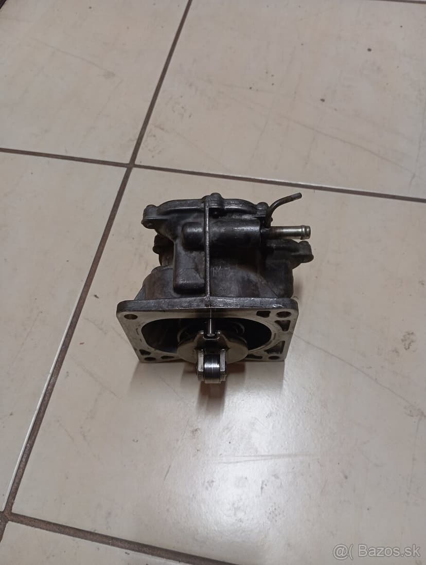 Vákuová pumpa Nissan patrol y61