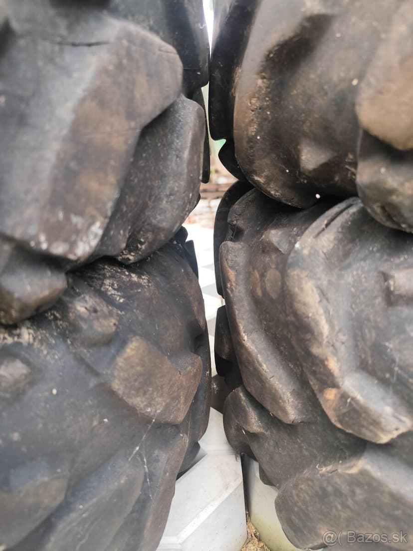 Predám pneumatiky na štvorkolku / ATV