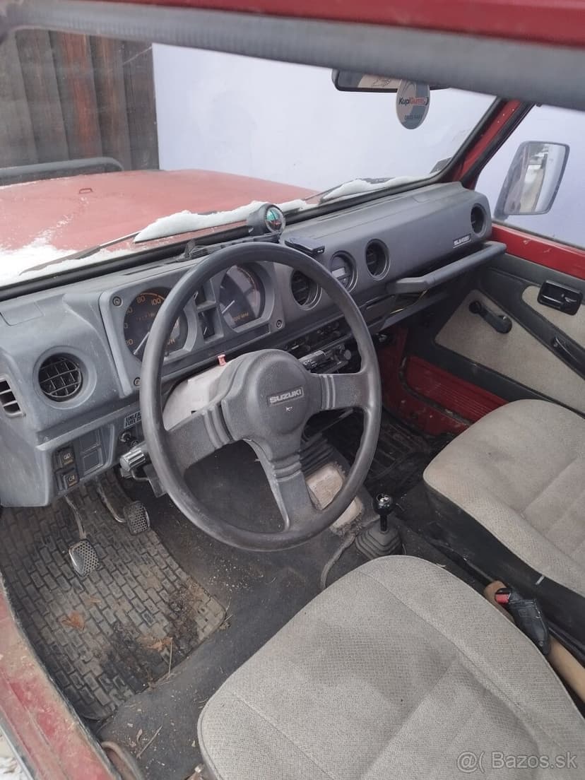 Predám Suzuki Samurai SJ 1.3 – 80 000 km – 4x4 – 2 700 €