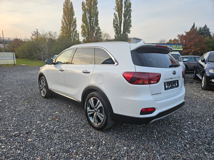 Kia Sorento 2.2 CRDi Platinum A/T