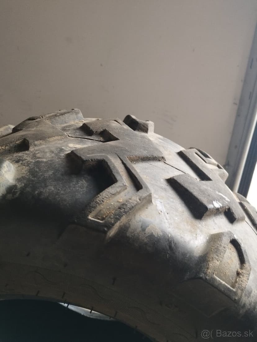 Pneumatiky na štvorkolku