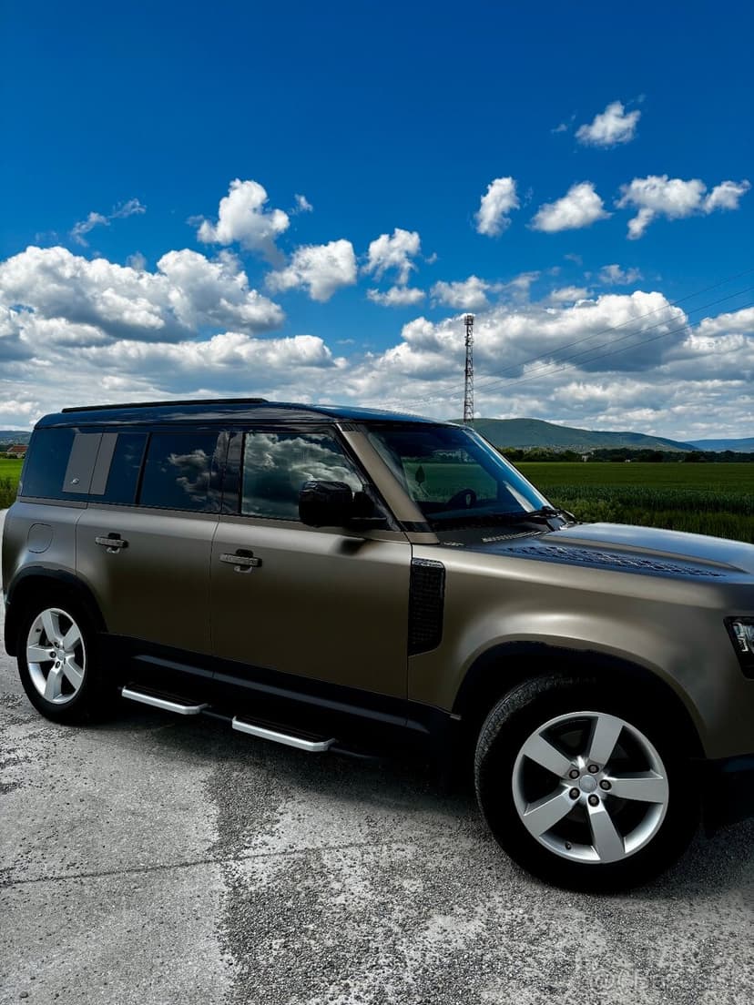 LandRover Defender 1. Majitel