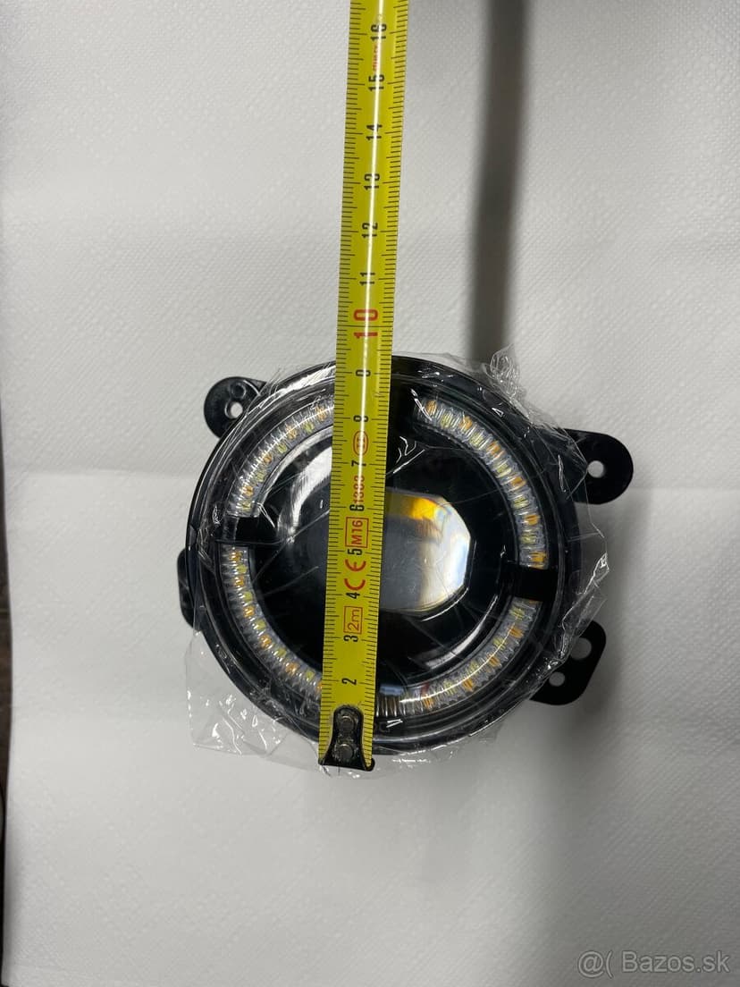 PREDAM SVETLO DO NARAZNIKU.