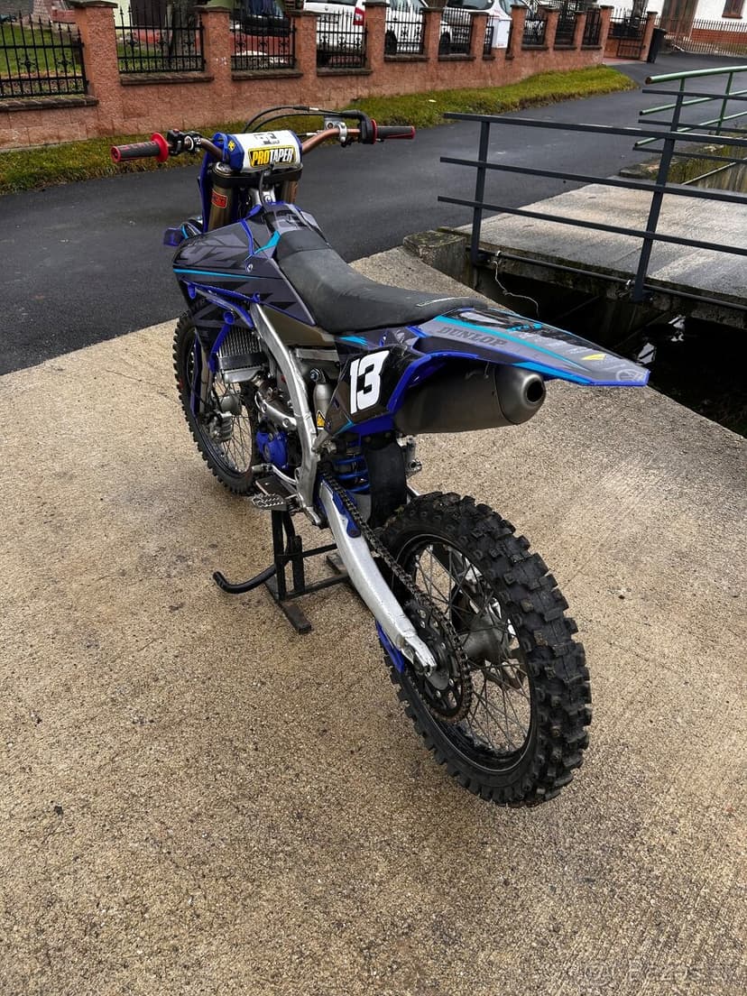 Yamaha YZF250