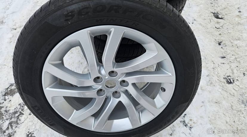 Originál Land Rover ALU kola R20 5x120 + Pirelli