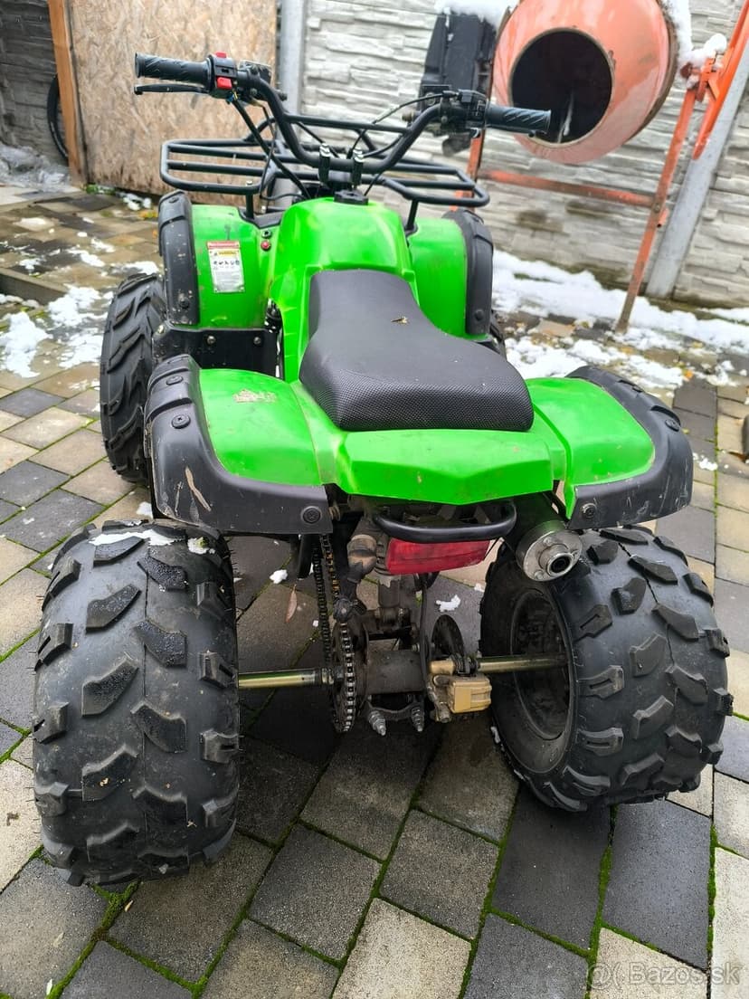 Predám štvorkolku ATV 125