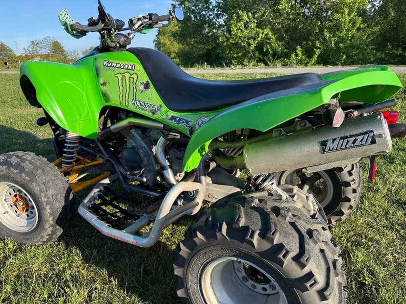 Kawasaki Kfx 700 biele ŠPZ