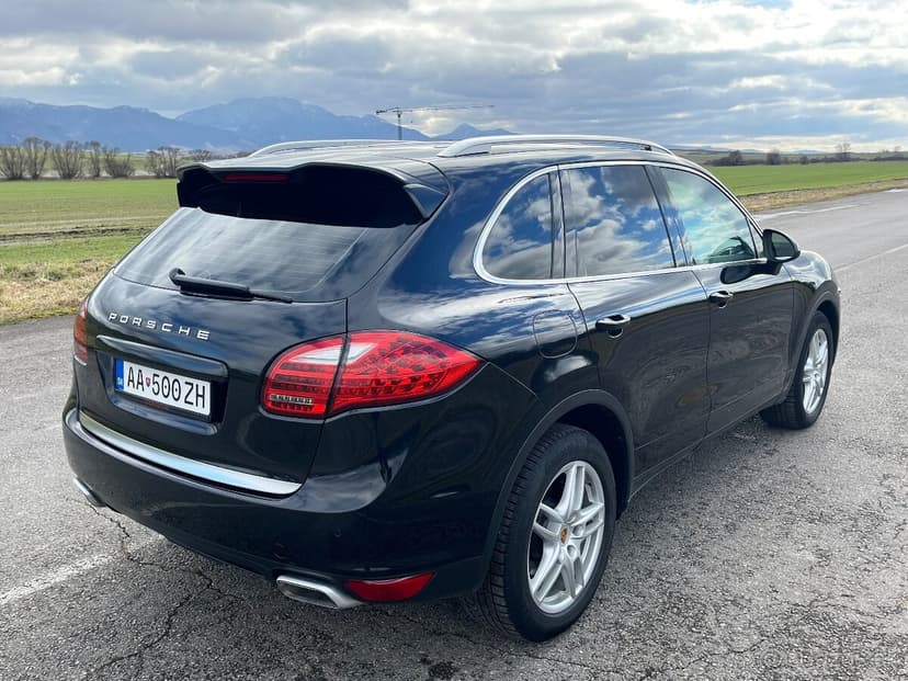 Porsche Cayenne 3.0 diesel, 2010, 4x4, AUTOMAT, bez vzduchu
